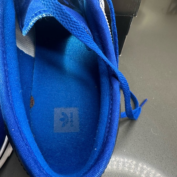 Size 10.5 - adidas Seeley Royal Blue - Picture 11 of 13